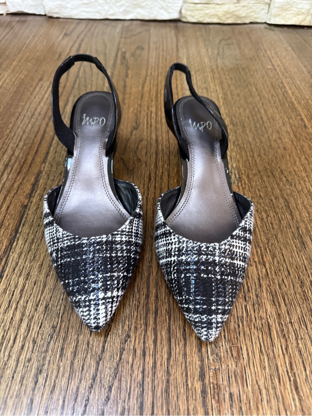 Qupid Black & White Plaid Pointed Slingback kitten Heels
